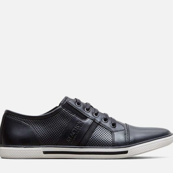 Men’s Luxury SNEAKERS. NWT - Picture 2 of 3